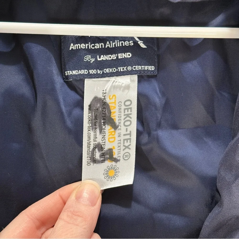 Lands End Navy Long Jacket Women’s XL American Airlines Oeko-Tex Lined Zip *Read